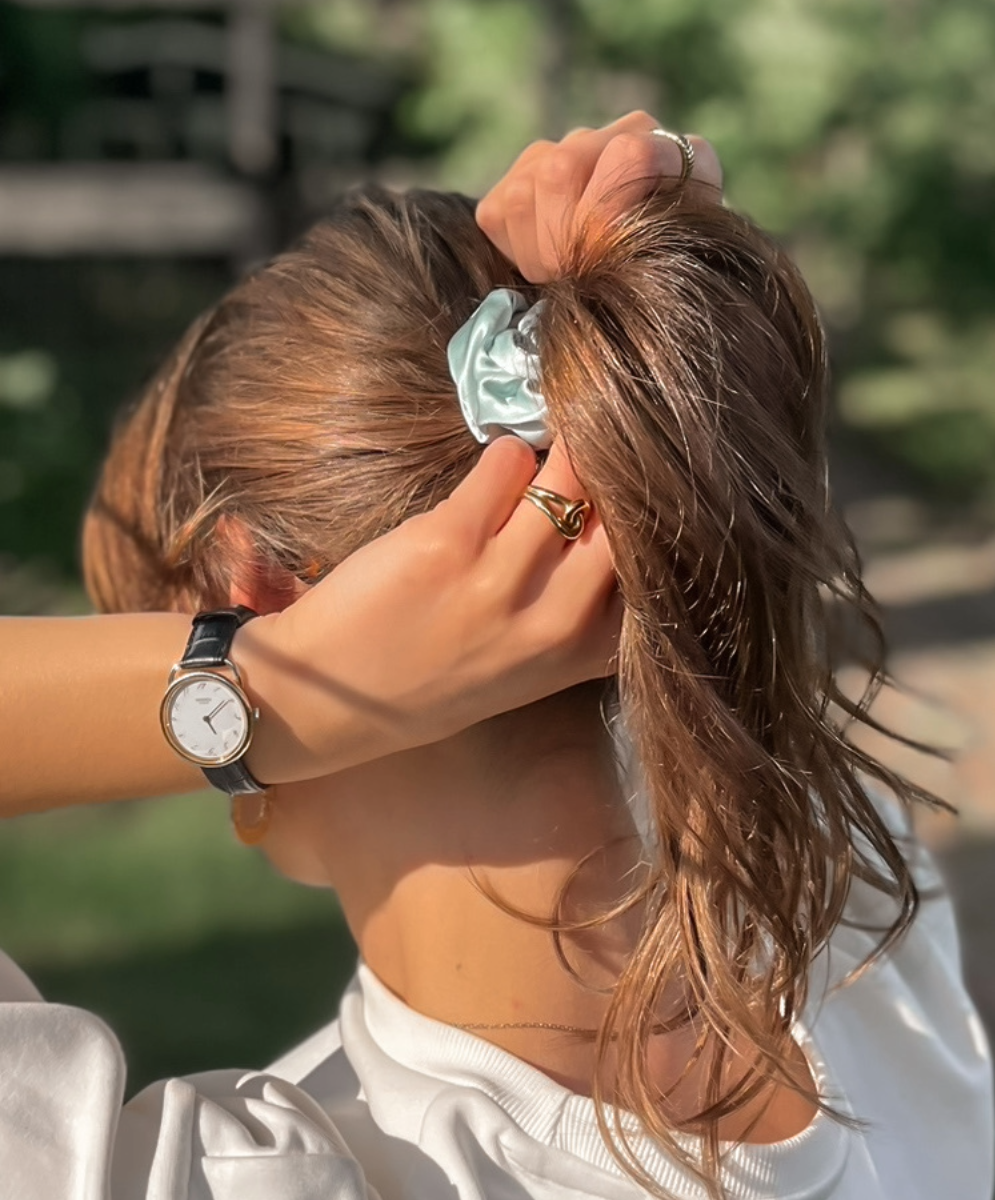 100% mulberry silk scrunchie